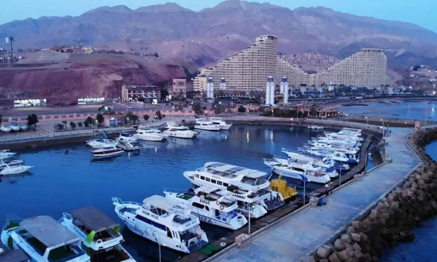 إنشاء ميناء بحري تخصصي سياحي دولي في رأس الحكمة الجديدة
